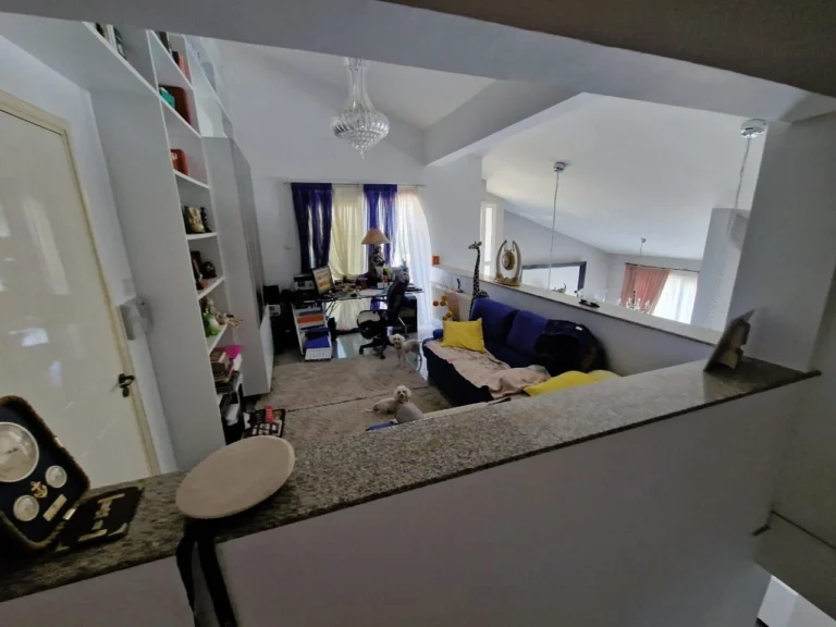 5 Bedroom House for Sale in Parekklisia, Limassol District