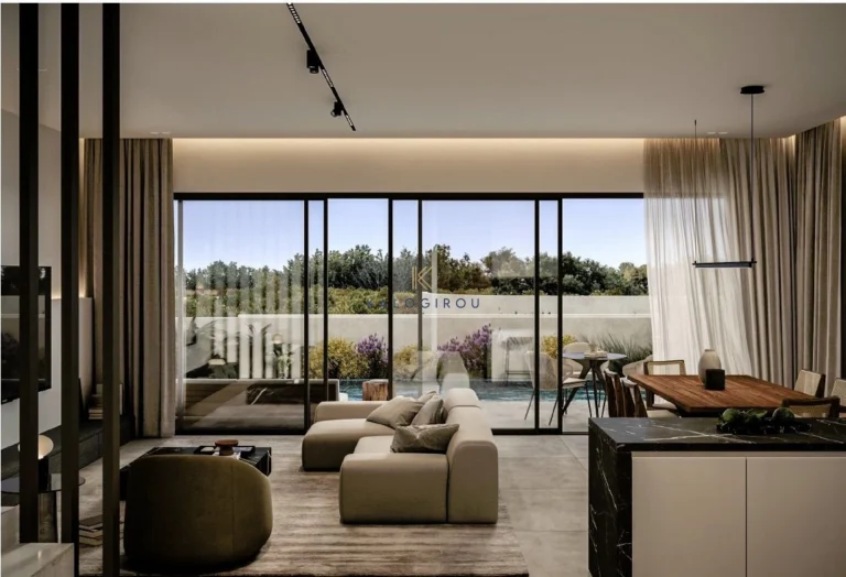 Cheap Houses and Villas for Sale Larnaca up to 600000 euro