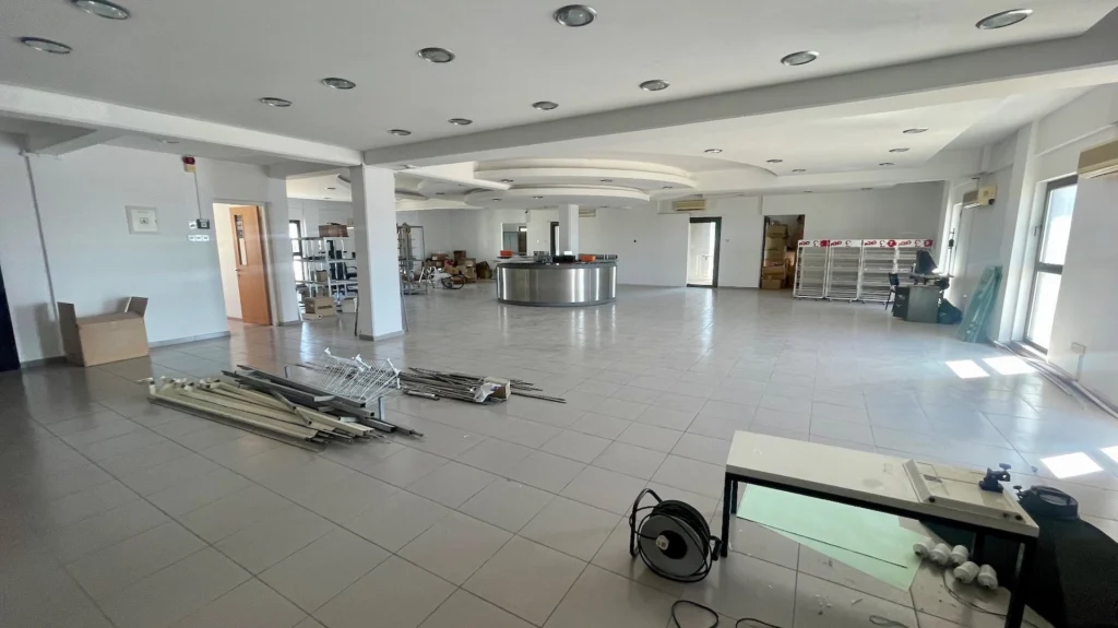 450m² Building for Rent in Paphos – Agios Theodoros