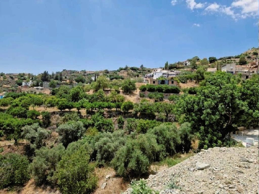 2,066m² Plot for Sale in Dierona, Limassol District