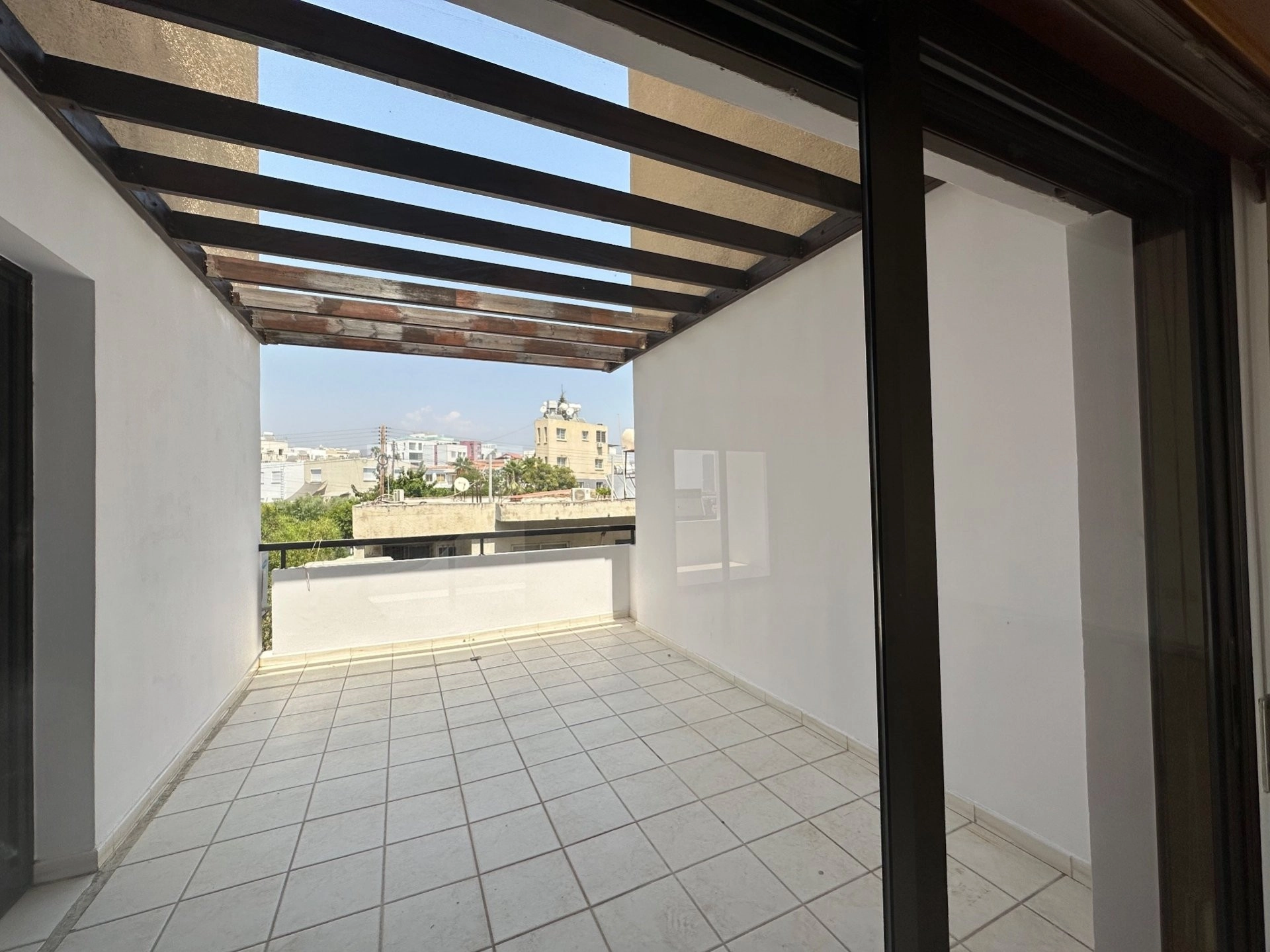 135m² Office for Rent in Limassol – Mesa Geitonia