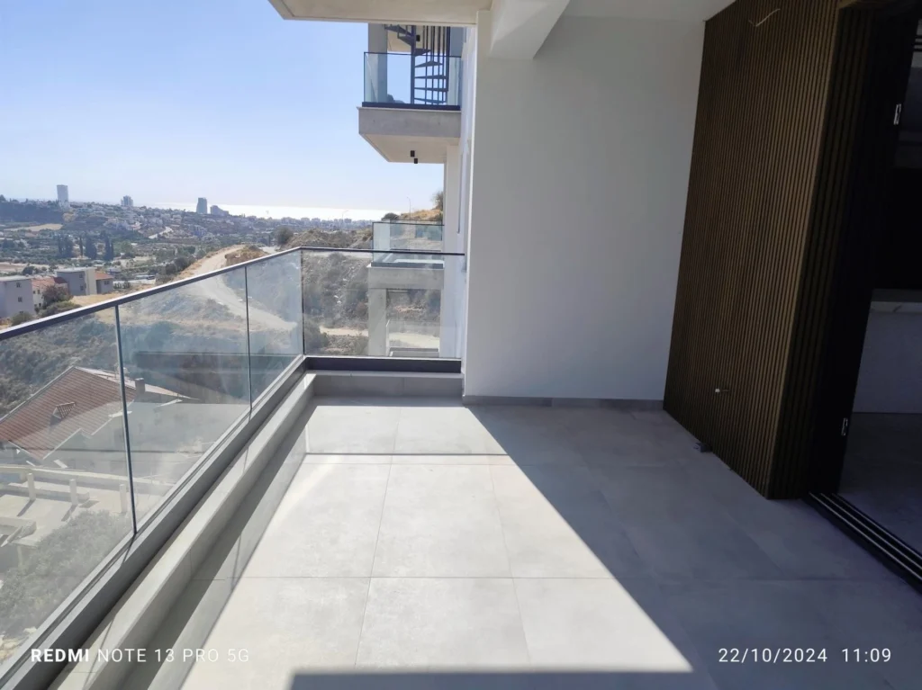 2 Bedroom Apartment for Sale in Germasogeia, Limassol District
