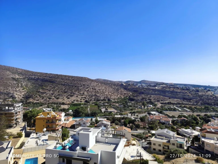 2 Bedroom Apartment for Sale in Germasogeia, Limassol District
