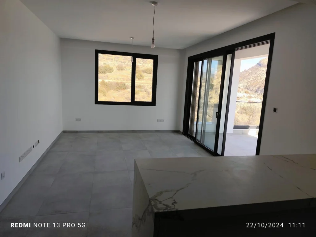 2 Bedroom Apartment for Sale in Germasogeia, Limassol District
