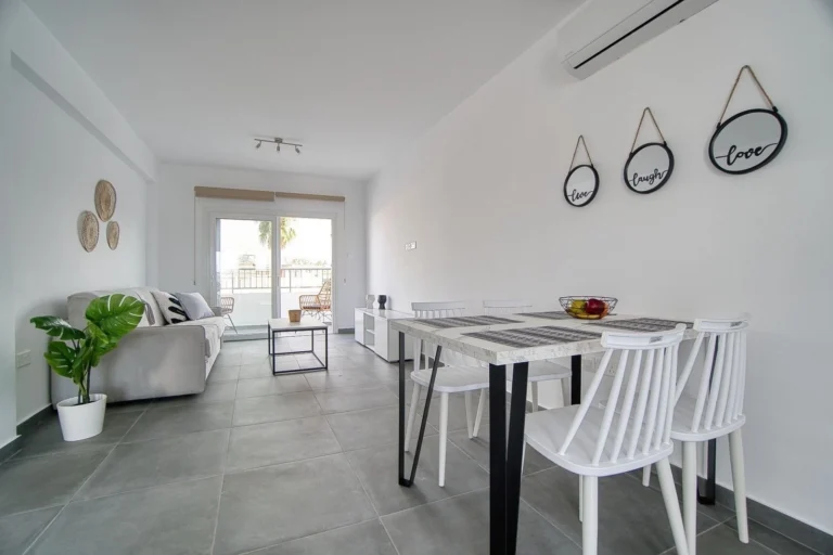 1 Bedroom Apartment for Sale in Paphos District
