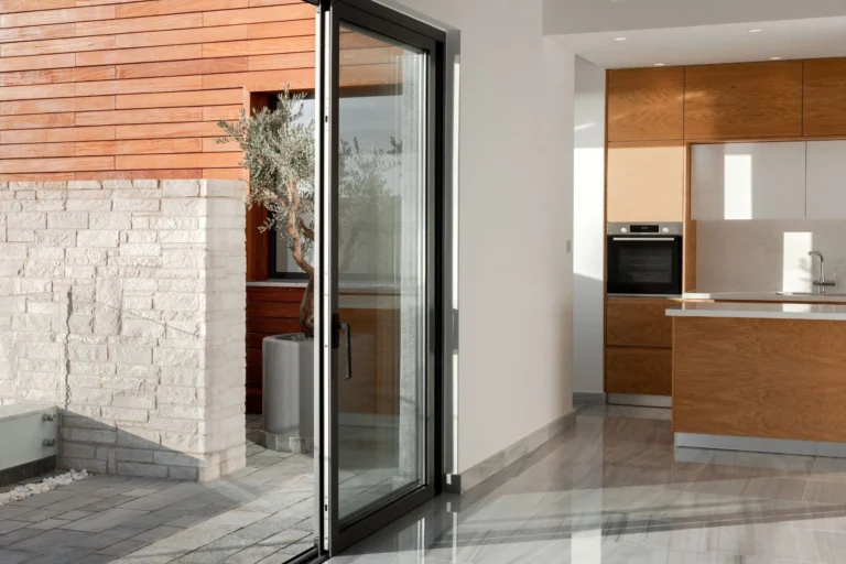 4 Bedroom House for Sale in Sea Caves, Paphos District