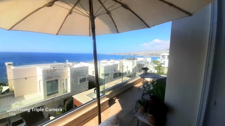 2 Bedroom House for Sale in Kissonerga, Paphos District