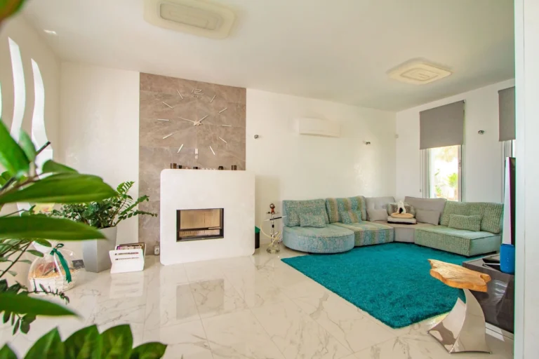 5 Bedroom House for Sale in Agios Tychonas, Limassol District