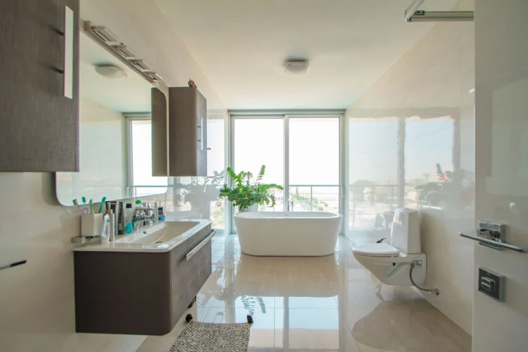 5 Bedroom House for Sale in Agios Tychonas, Limassol District