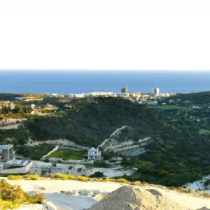 860m² Plot for Sale in Agios Tychonas, Limassol District