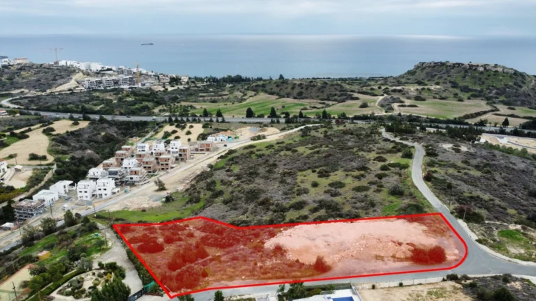 5,593m² Plot for Sale in Agios Tychonas, Limassol District