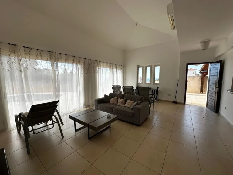 3 Bedroom House for Sale in Argaka, Paphos District
