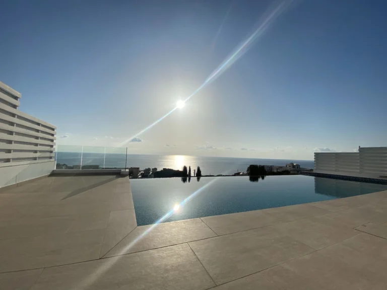 5 Bedroom House for Rent in Peyia, Paphos District