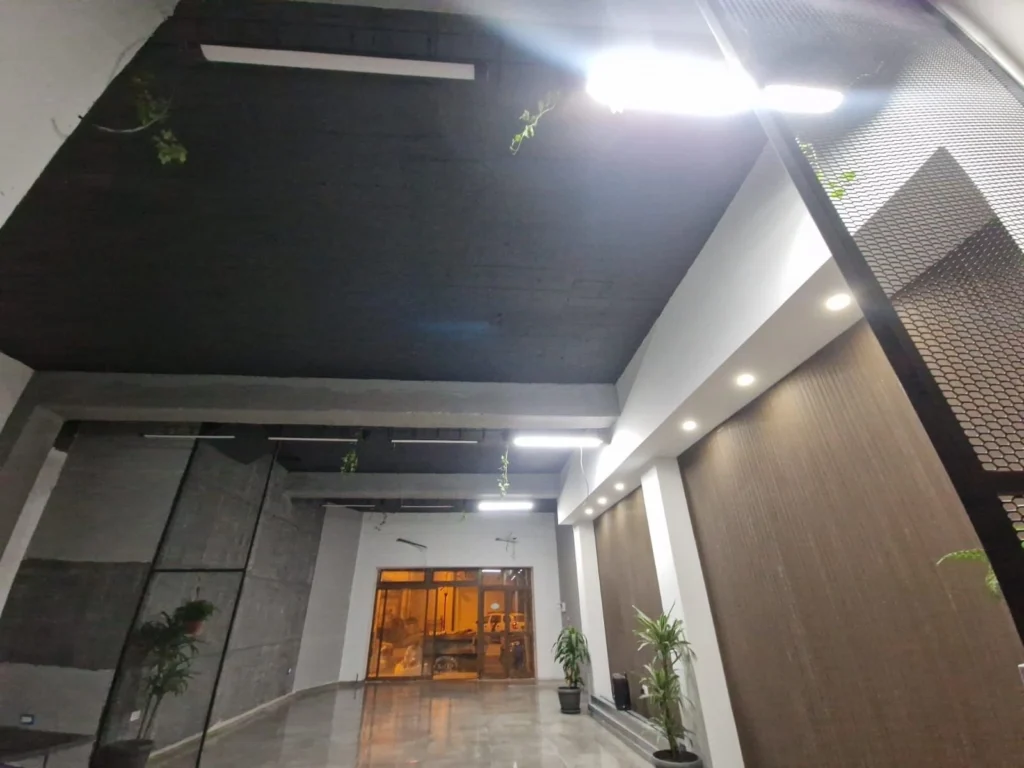 330m² Office for Rent in Limassol – Katholiki