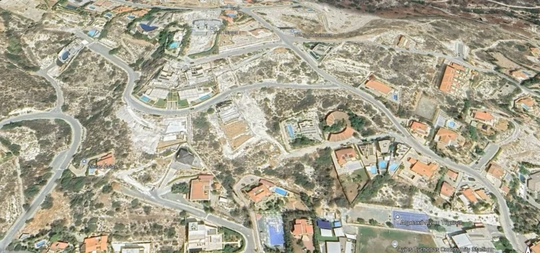 770m² Plot for Sale in Agios Tychonas, Limassol District