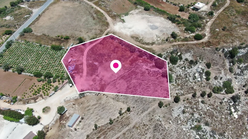5,352m² Plot for Sale in Kathikas, Paphos District