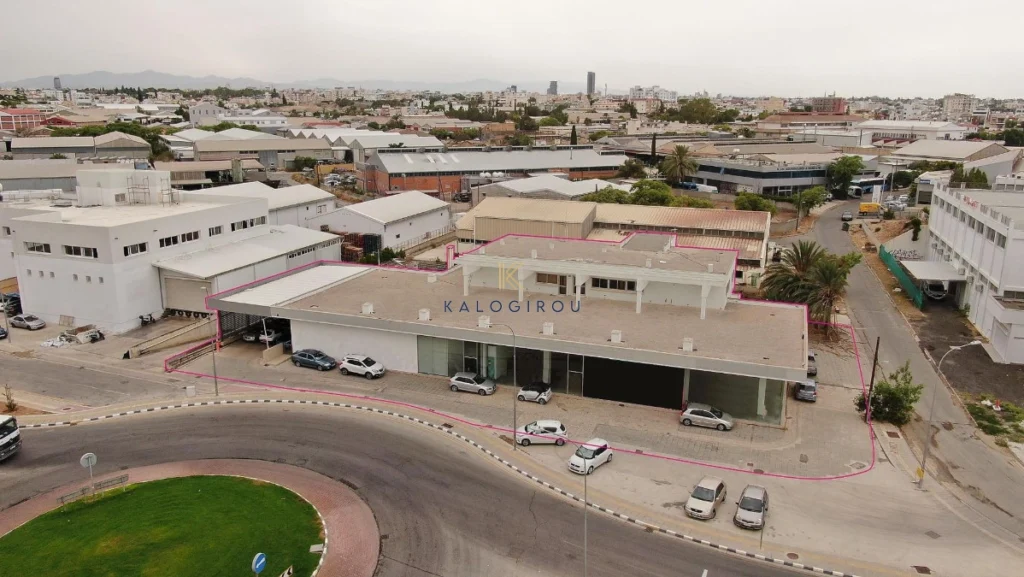 1392m² Commercial for Sale in Nicosia – Kaimakli