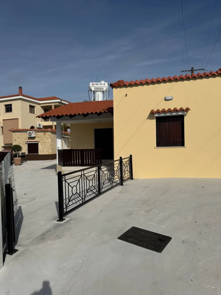 2 Bedroom House for Sale in Acheleia, Paphos District