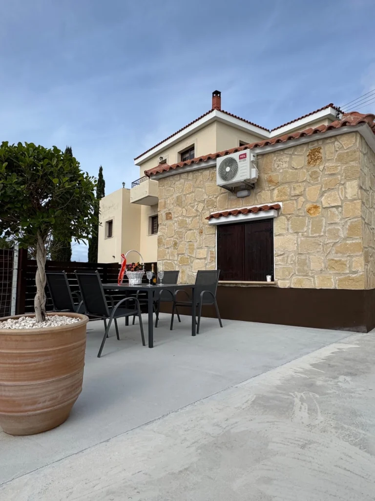 2 Bedroom House for Sale in Acheleia, Paphos District