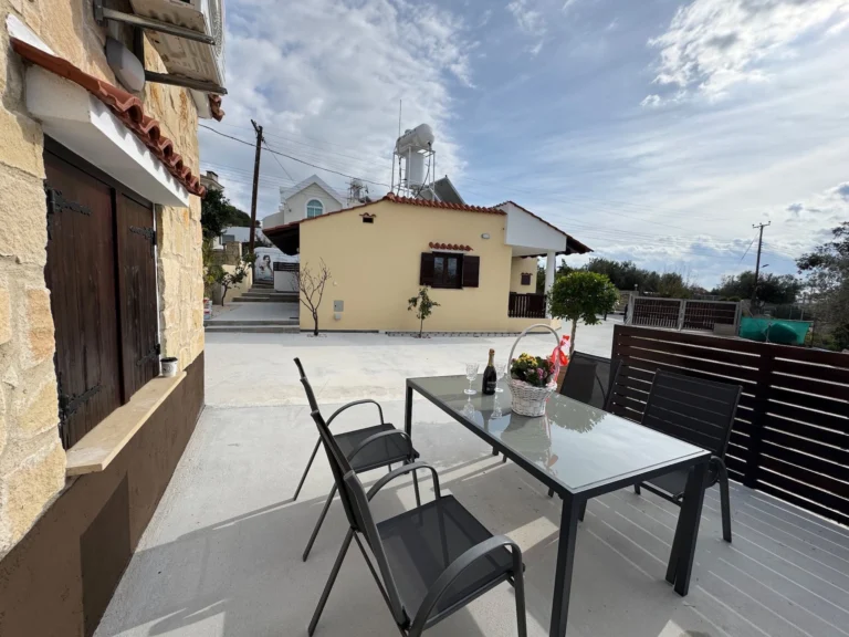2 Bedroom House for Sale in Acheleia, Paphos District