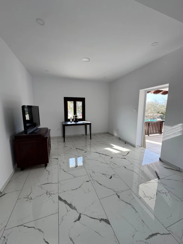 Cheap Houses and Villas for Sale Paphos up to 300000 euro