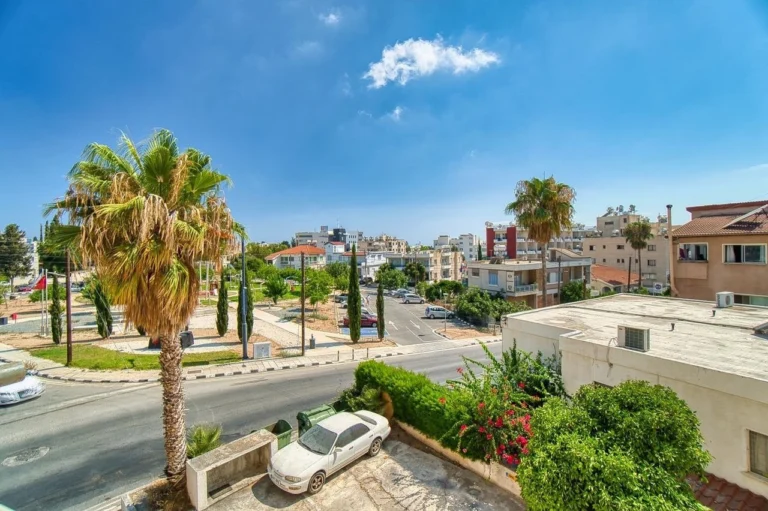 Cheap Apartments for Sale Paphos up to 400000 euro