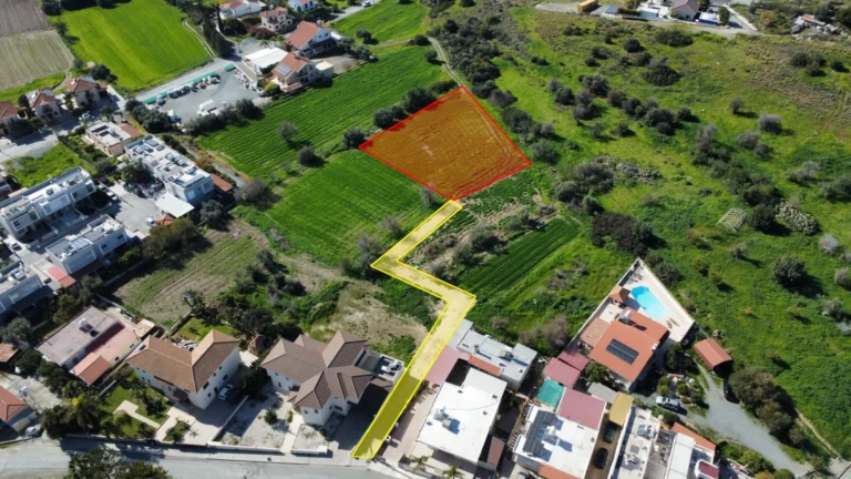 2,342m² Plot for Sale in Pyrgos Lemesou, Limassol District