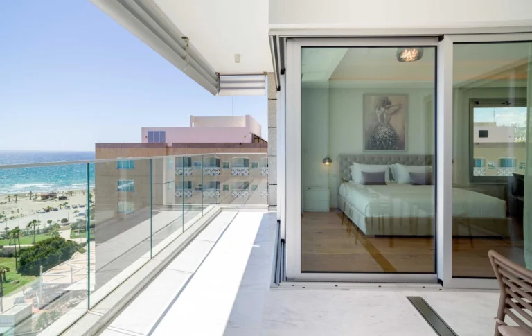 4 Bedroom Apartment for Sale in Pyrgos Lemesou Tourist Area, Limassol District