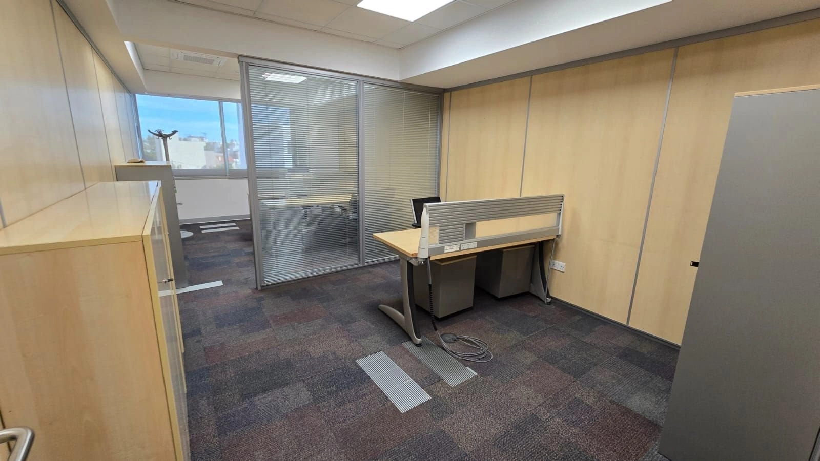 160m² Office for Rent in Limassol District