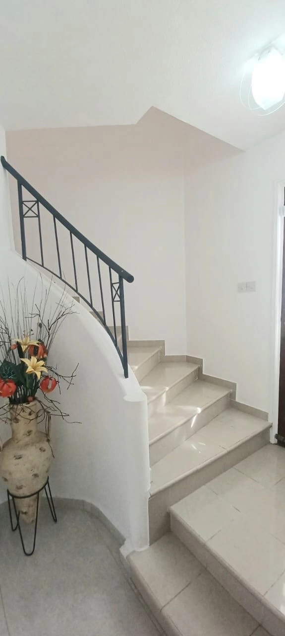 3 Bedroom House for Sale in Paphos – Moutallos