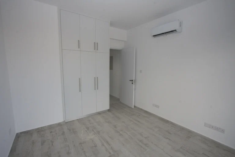 5 Bedroom House for Sale in Paphos – Anavargos