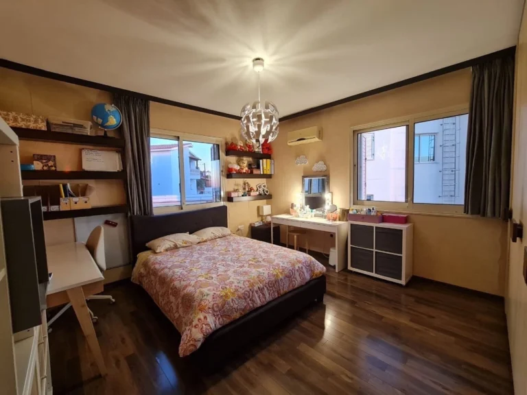 500m² House for Sale in Konia, Paphos District