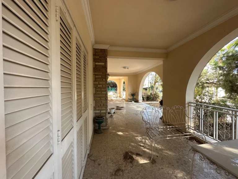 5 Bedroom House for Sale in Limassol District