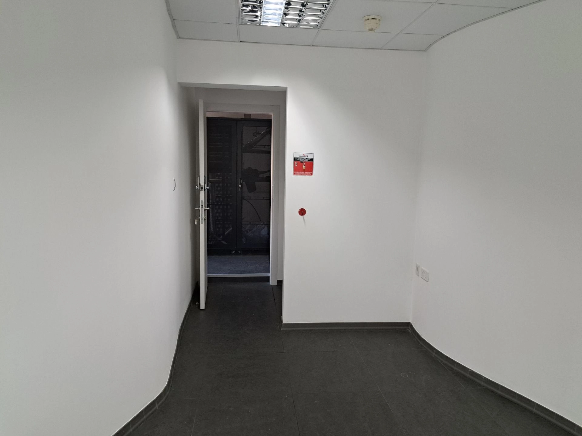 1967m² Building for Rent in Limassol – Katholiki