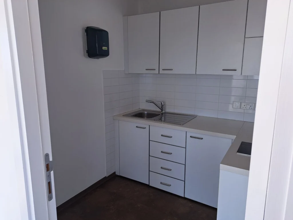 1967m² Building for Rent in Limassol – Katholiki