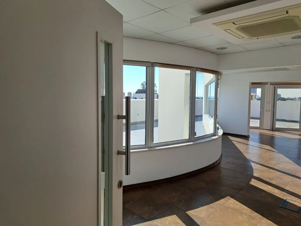 1584m² Office for Rent in Limassol – Katholiki