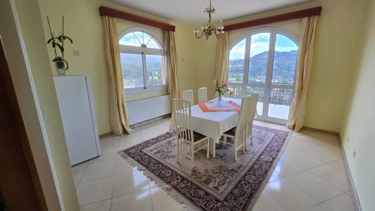 500m² House for Sale in Asgata, Limassol District