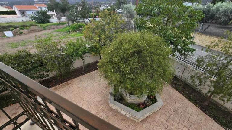 500m² House for Sale in Asgata, Limassol District