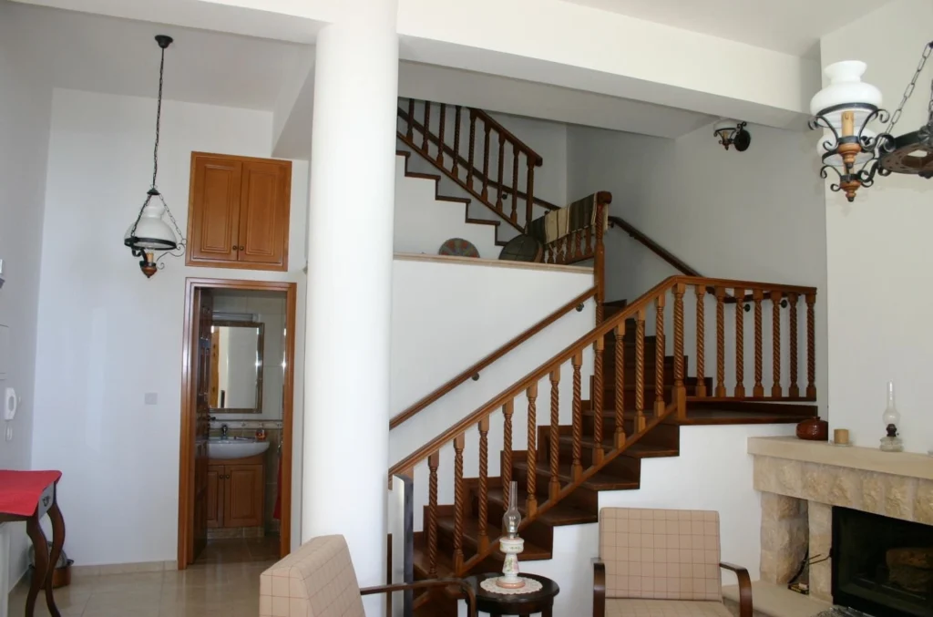 3 Bedroom House for Rent in Vouni, Limassol District