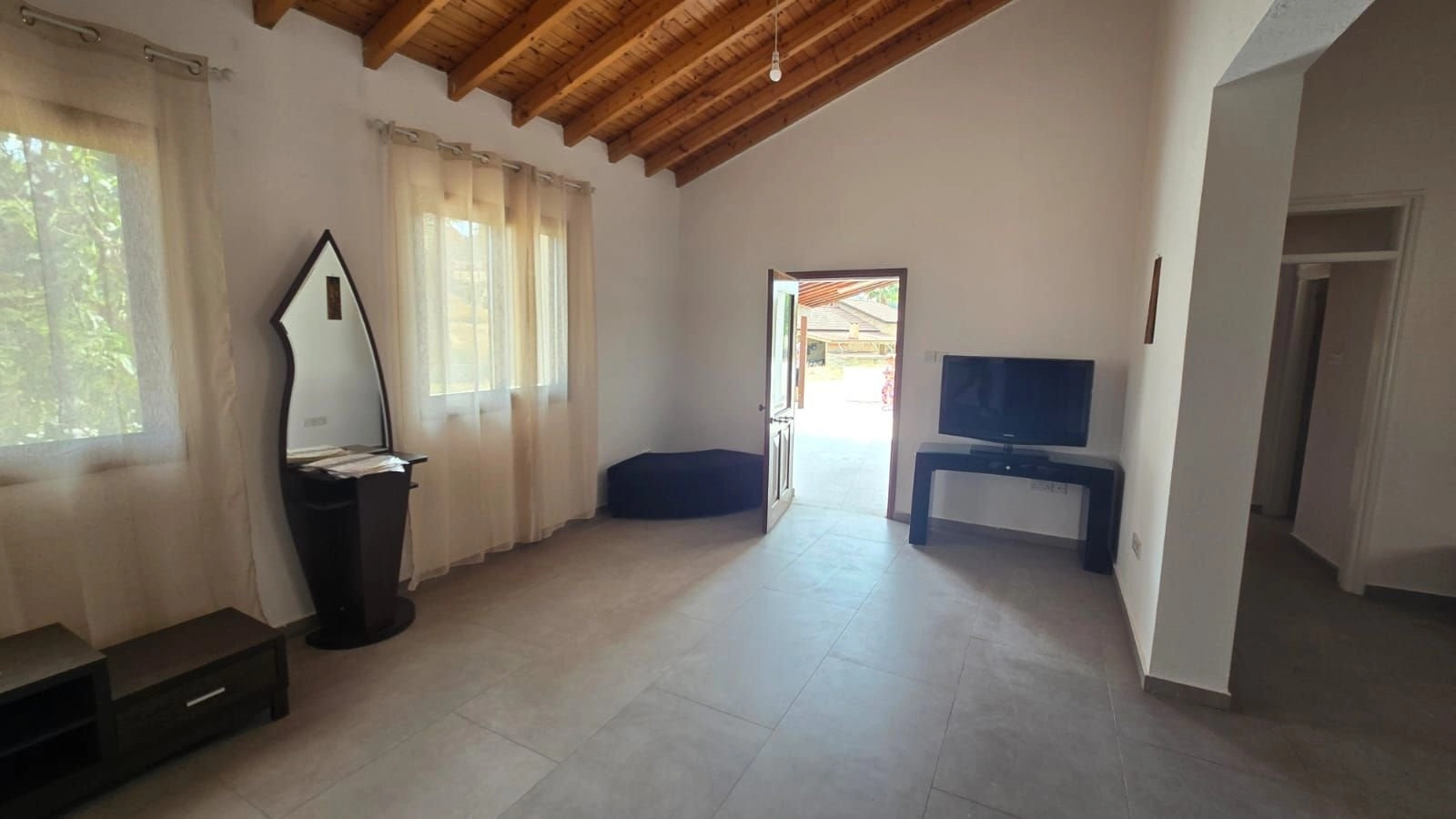3 Bedroom House for Rent in Parekklisia, Limassol District