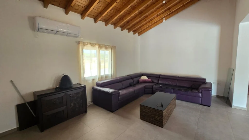 3 Bedroom House for Rent in Parekklisia, Limassol District