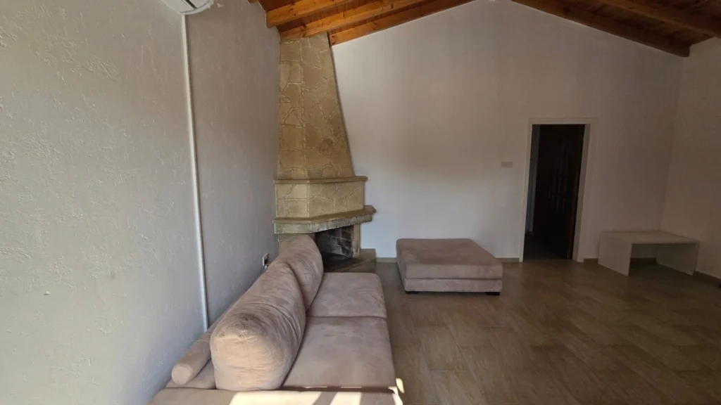 3 Bedroom House for Rent in Parekklisia, Limassol District