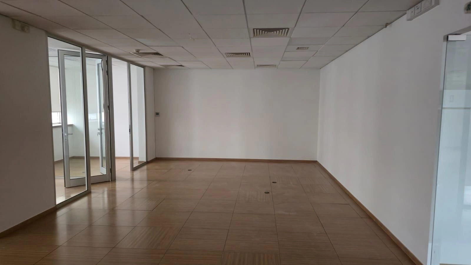 460m² Office for Rent in Limassol District