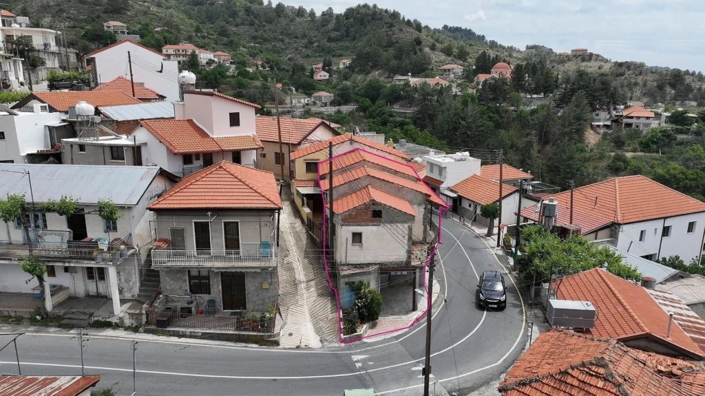 327m² Building for Sale in Chandria, Limassol District