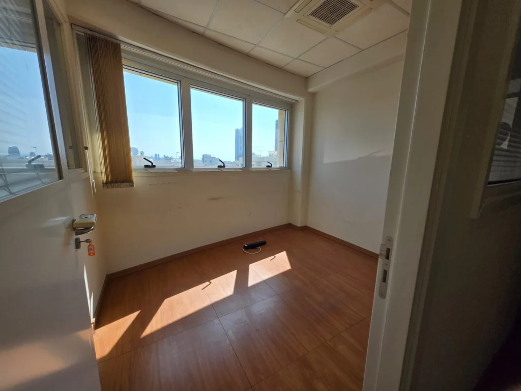 262m² Office for Rent in Limassol District