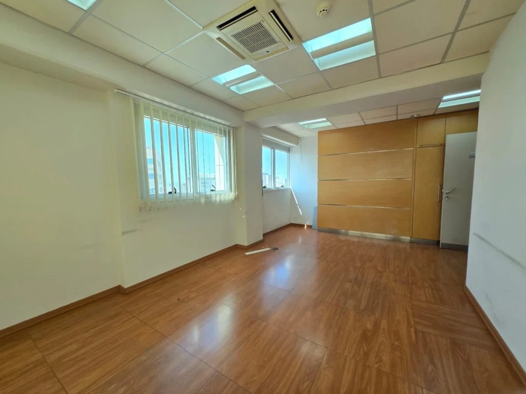 262m² Office for Rent in Limassol District