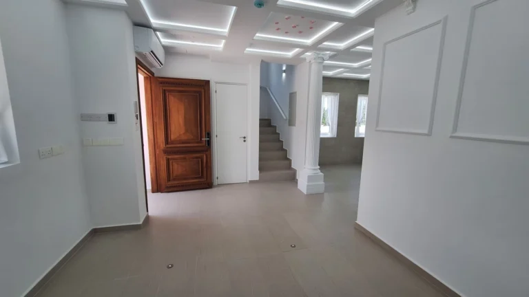 2 Bedroom House for Rent in Kissonerga, Paphos District