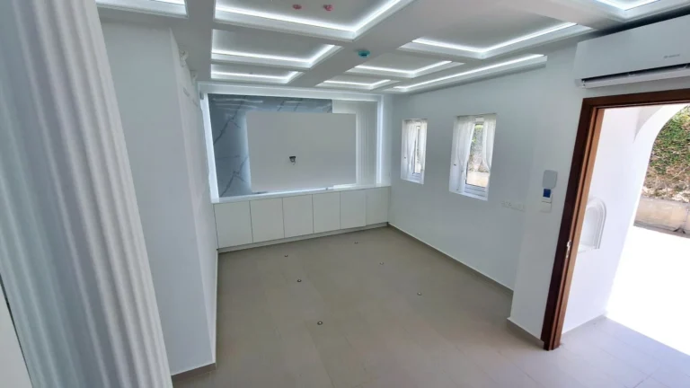 2 Bedroom House for Rent in Kissonerga, Paphos District