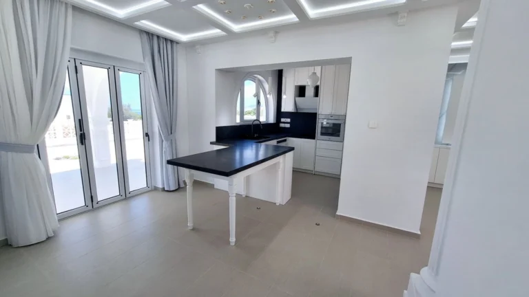 2 Bedroom House for Rent in Kissonerga, Paphos District