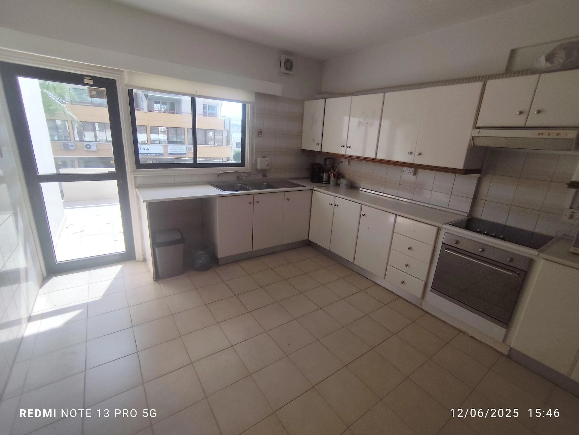 220m² Office for Rent in Limassol District